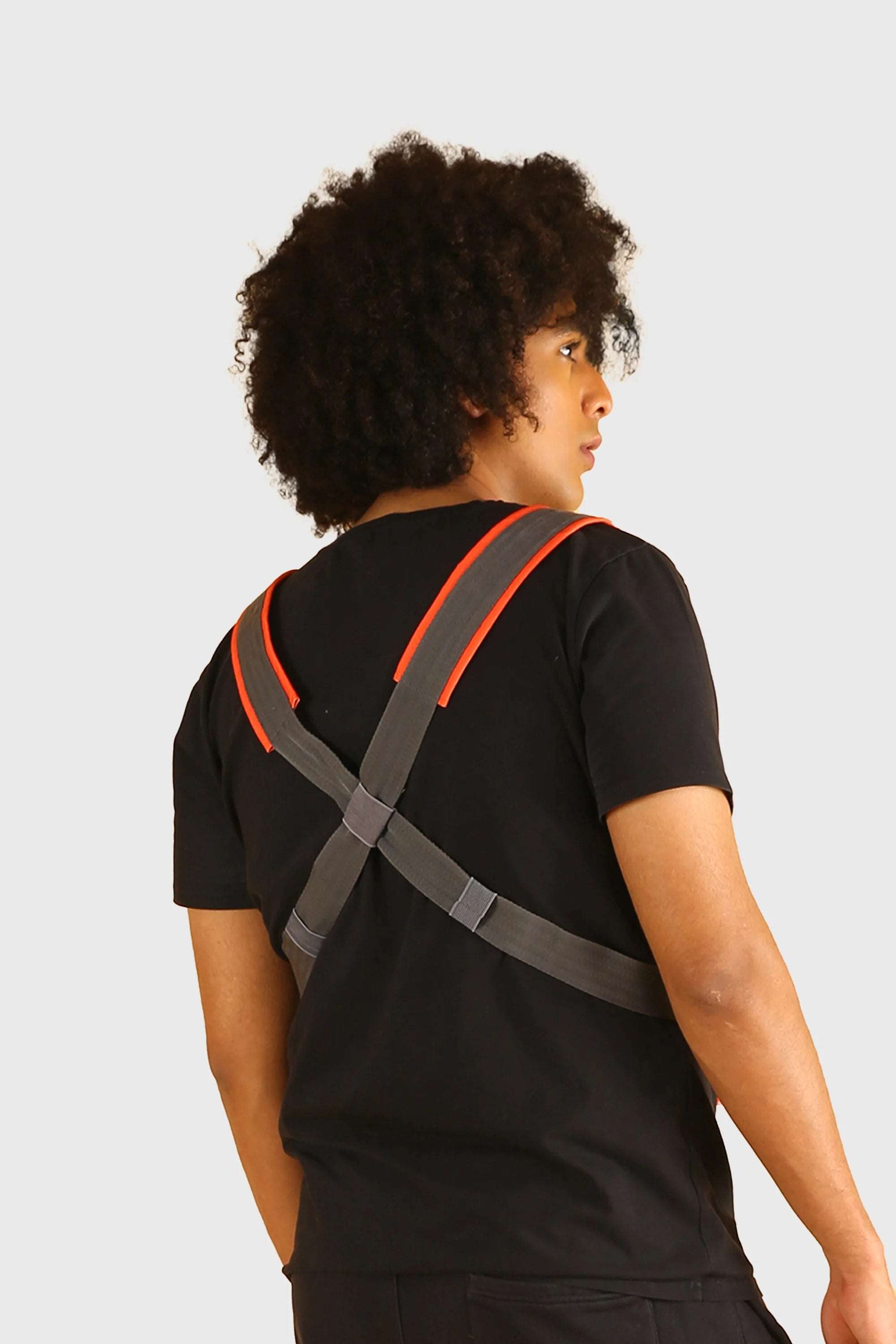 OUTLNDSH Chest Bag plus Crossbody Bag Orange Color  Street style 