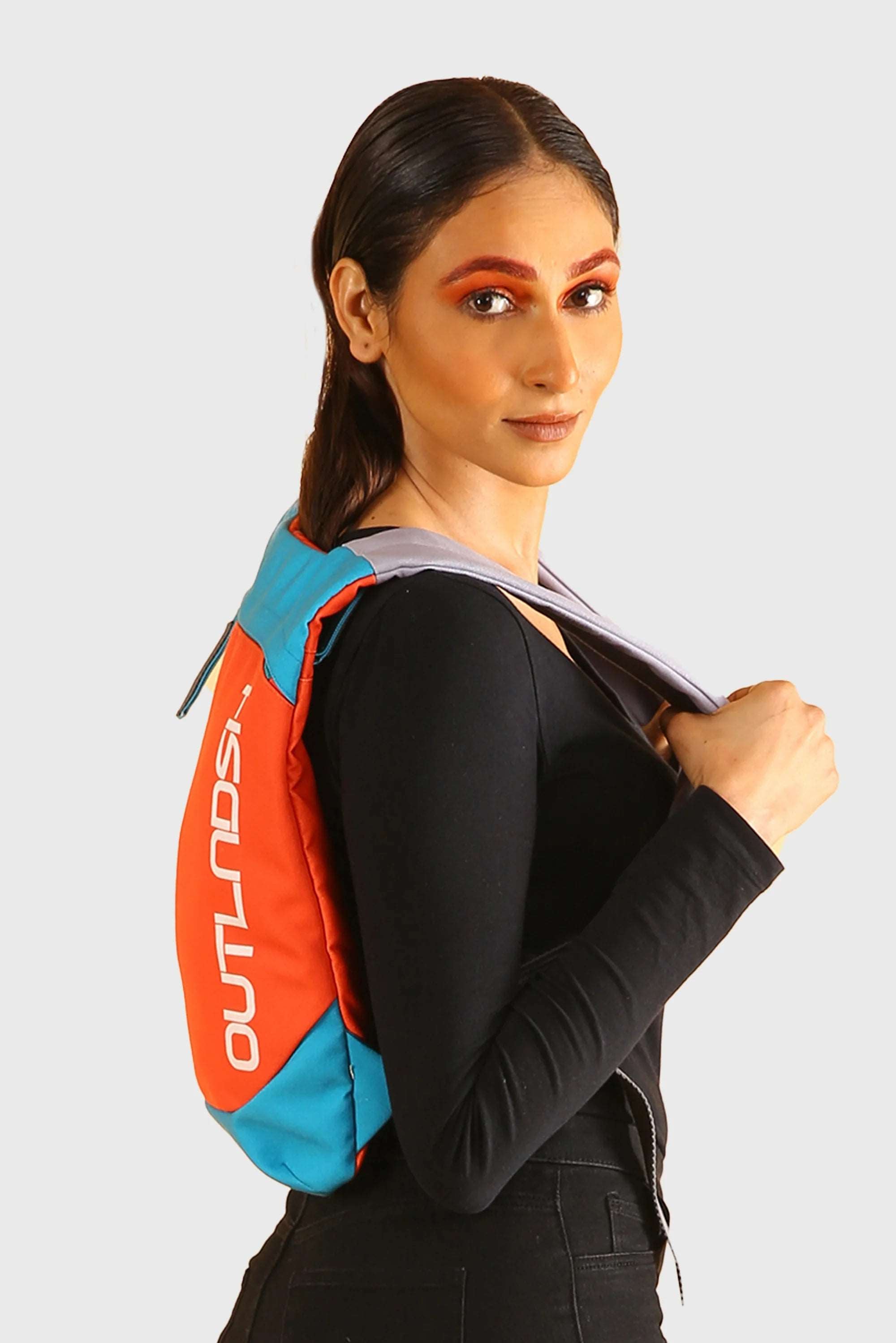 OUTLNDSH Backpack bag orange color sleek urban style
